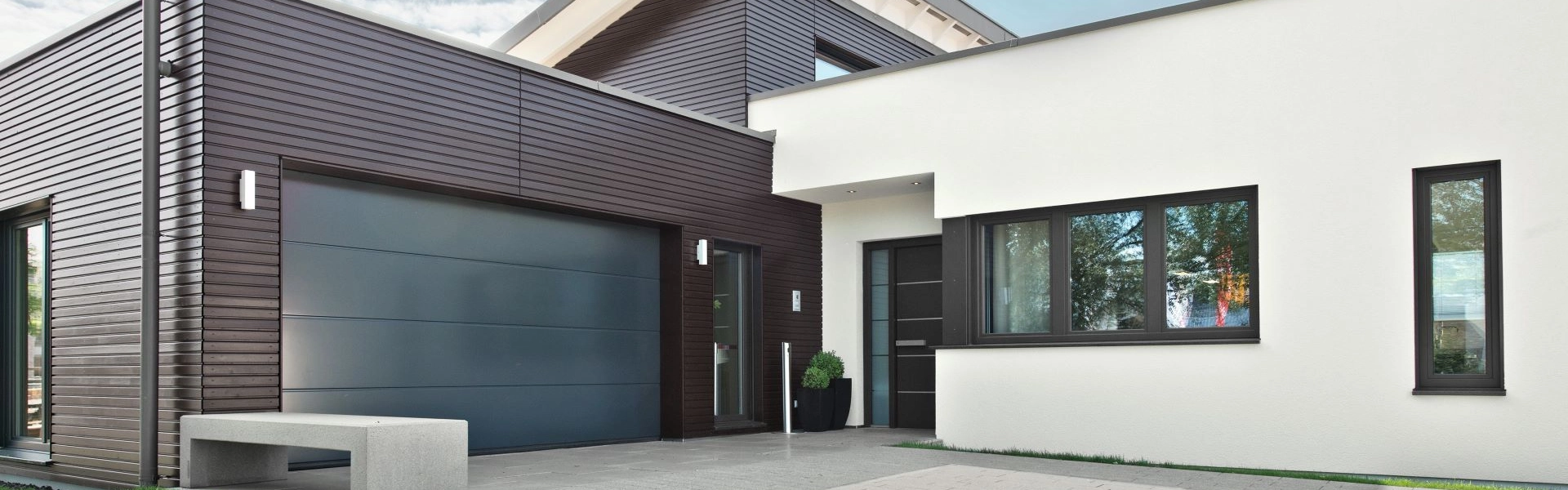 Alumínium ablakok, bejárati ajtók